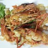 กุ้งผัดเม็ดมะม่วง 150-