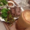 ไม่แน่ใจว่าชื่อนี้รึเปล่า แต่หมูย่างเนื้อนุ่ม อร่อยค่ะ