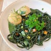 Spirulina linguine in Spirulina cream sauce
