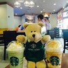 หมีบารีสต้าฮ่องกงกินเครื่องดื่มใหม่ @ Starbucks Grand China Hotel 