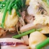 สิ่งที่อยู่ใต้ไข่