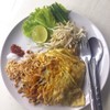 ผัดไทยใส่หมูสับเครื่องครบรส อร่อยติดปากราคาถูกใจ