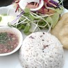 ข้าวยำปลาทอด