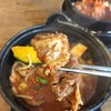 เนื้อหมูนุ่มมาก บางชิ้นติดกระดูกอ่อน