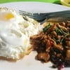ไข่ดาวปิดข้าวมิดเลย