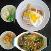 ร้านบ้านต้นไม้ โรงแรมฮอลิเดย์