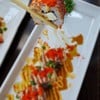 WAGYU SPECIAL วากิวโรลใส้หนังปลาแซลมอนกรอบ 129.-
