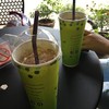 ของเราสั่งน้ำผึ้งเสาวรสสดชื่นดี ส่วนอีกแก้วเป็นโกโก้เย็นก็โอเค