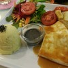 รสชาติดี น้ำสลัดงาดำออกเปรี้ยวนิดๆ กินแล้วสดชื่นดี แต่ปริมาณน้อยไปนิด