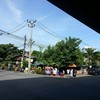 คนรอเกือบยี่สิบคน แต่ สัางคนสั่ง 10-20 ชุด