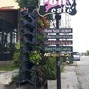 Pony Cafe'