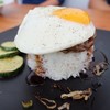 ข้าวแฮมเบอร์กหมูสไตน์ญี่ปุ่น
