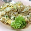 ก๋วยเตี๋ยวคั่วไก่. (30 บาท)