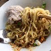 แฉะ