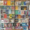 มุมหนังสือที่มีจำหน่ายในร้าน