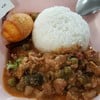 ข้าวราดกับ 2 อย่าง 35 บาท
