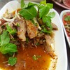 น้ำตกคอหมูย่าง