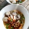 ก๋วยเตี๋ยวแหลมแท่น