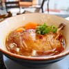 ไก่แยกจานมา