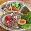 ก๋วยเตี๋ยวถาด