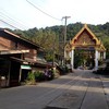 อยู่ทางเข้าวัดกะตะ