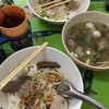 เกี้ยมอี๋แห้งกะเกาเหลา