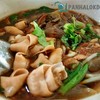 เกาเหลาเป็ด มีทั้งเนื้อ และเครื่องใน แต่ที่นี่พิเศษจะมีใส้เป็ดด้วย ซึ่งหาทานยาก