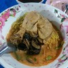 ถ้วยใหญ่เกินราคา เห็นแล้วจุก เยอะมากๆ ไก่ตุ๋นนุ่มสุดๆรสชาติอร่อย น้ำติดหวาน