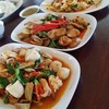 หอยลายผัดและปลาหมึกผัดฉ่า