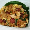 ข้าวไข่นุ่มกระเพราหมูยอกุนเชียง 195 บาท+