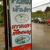 ในป้ายบอก ปิด 23:00 แต่จริงๆ ปิด 20:00 เพราะของหมดเร็ว