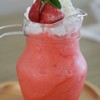 Strawberry Smoothie ฿70