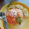 ไม่รู้ว่าแบบธรรมดาเป็นไงนะคะ เพราะเราสั่งแต่แบบพิเศษปู ราคา 70 บาทต่อจาน
