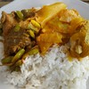 ข้าวราดแกง 2 อย่าง 40 บาท