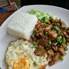 หมูกรอบแข็งไปนิดดด