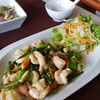 เหมือนผัดฉ่าทั่วไป คิดว่าจะมาแบบแห้งๆ 
