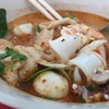 วุ้นเส้นต้มยำทะเล 50บาท ปลาหมึกไข่มาเป็นตัวๆ กุ้งตัวใหญ่ๆ ปลากระพง ไข่หวาน คุ้ม