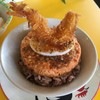 มันกุ้งและน้ำจิ้มเข้ากันดี