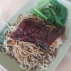 เส้นนุ่มเหนียว เป็ดย่างหนังบางแต่กรอบอร่อยมาก น้ำราดกลมกล่อม