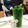 หมีน้อยสตาร์ชิมสมูตตี้ผักขมเบอรี่@ บ้านกลางซอย(ซ.สวนอ้อย)
