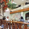 บรรยากาศภายใน คนกันเองทั้งนั้น