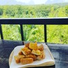 ขนมปังไม่ร้อน เลยทำให้ชืดไปหน่อย 