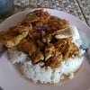 ได้เยอะสมราคา เนื้อข้าวดี แกงเผ็ดถูกใจ มะเขือทอดอร่อย