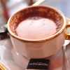 ปารีเชียงชอบดื่ม hot chocolate และกินเพสทรี เป็นอาหารเช้า ของร้านนี้อร่อย 