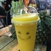 Mango Smoothies หอมมะม่วงมาก ที่ร้านใช้มะม่วงสด  อร่อยสุด  กินกับข้าวเหนียวมะม่ว