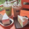 โกโก้กับชาเขียวแก้วละ 35 บาท 