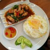 กะเพราที่นี่รสชาติไม่เหมือนร้านทั่วไป ต้องลอง