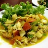 เนื้อปูผัดผงกะหรี่ 200 บาท