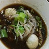 ก๋วยเตี๋ยวเรือ นายหงอก บ้านสวน พลับพลา