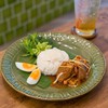 ข้าวราดแกงฮังเล ไข่ต้ม ข้าวราดแกงฮังเล ไข่ต้ม